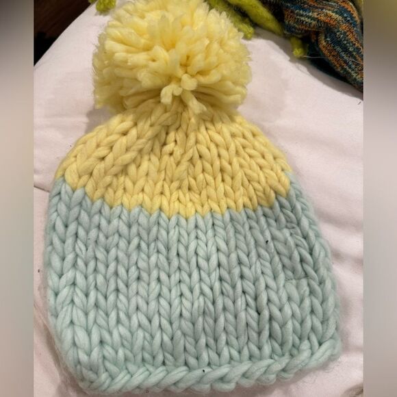 NWOT Free People Cozy Up Colorblock Pom Pom Beanie